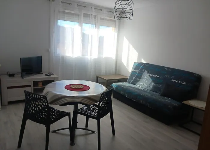 Superbe Appartement Avec Parking Privatif
